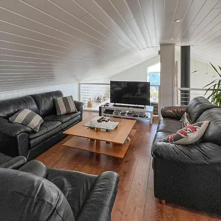 3 Bedroom Gorgeous In *